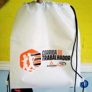 Sacochila em nylon 2079